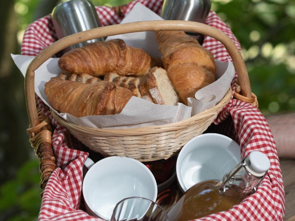 Les Cabanes De Labrousse Saint-Julien-Labrousse Εξωτερικό φωτογραφία
